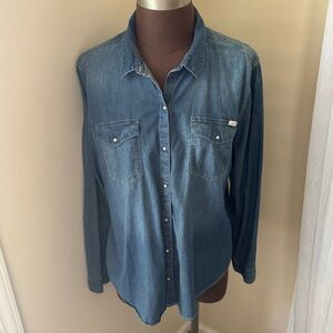 Cute Calvin Klein Denim Shirt